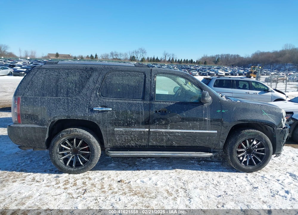 2011 GMC YUKON VIN: 1GKS2EEF6BR213549
