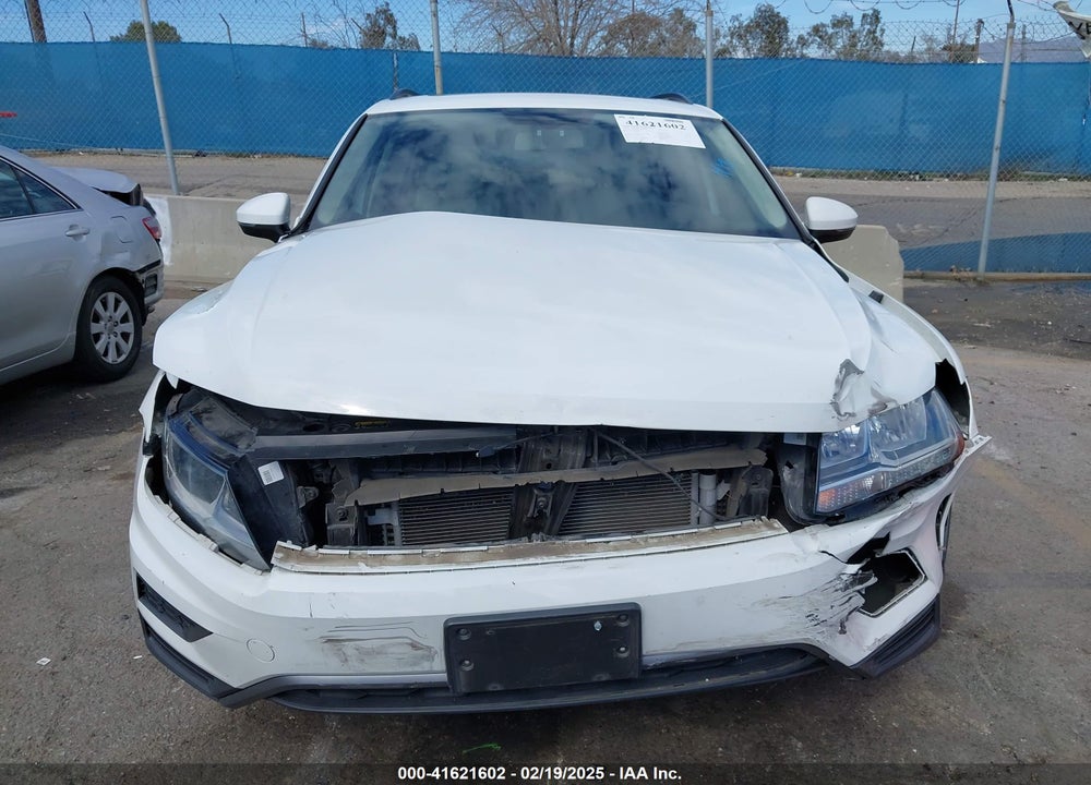 2019 VOLKSWAGEN TIGUAN VIN: 3VV3B7AX2KM063646