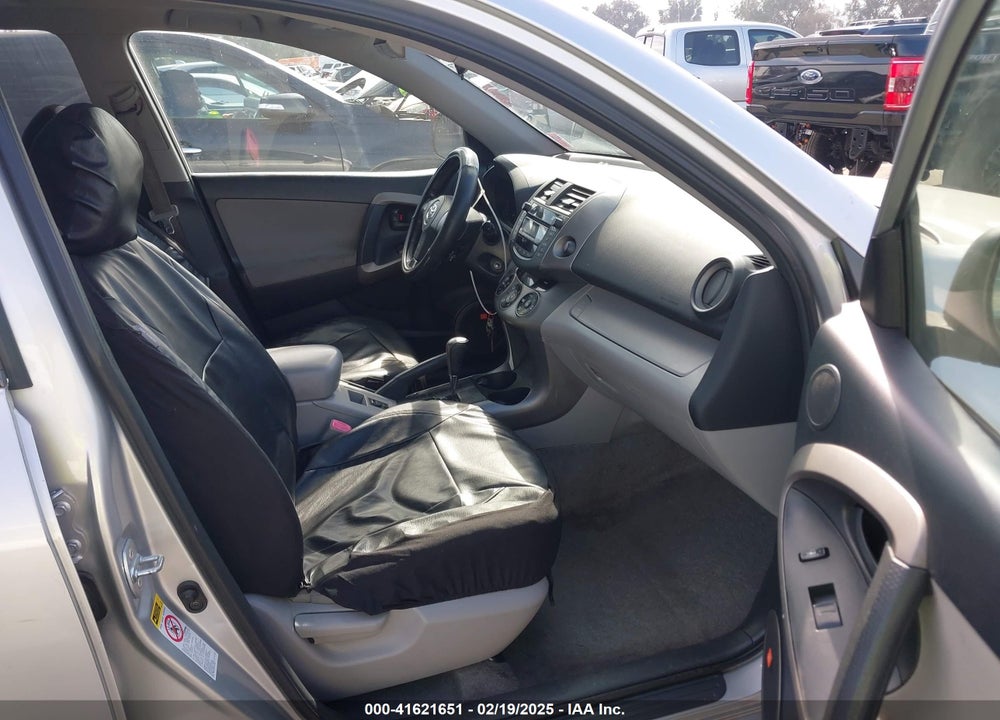 2006 TOYOTA RAV4 LIMITED VIN: JTMZD31V566020466