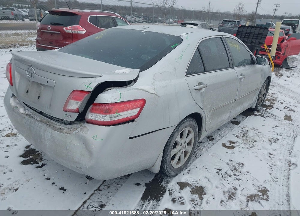 2011 TOYOTA CAMRY LE VIN: 4T1BF3EK4BU727507