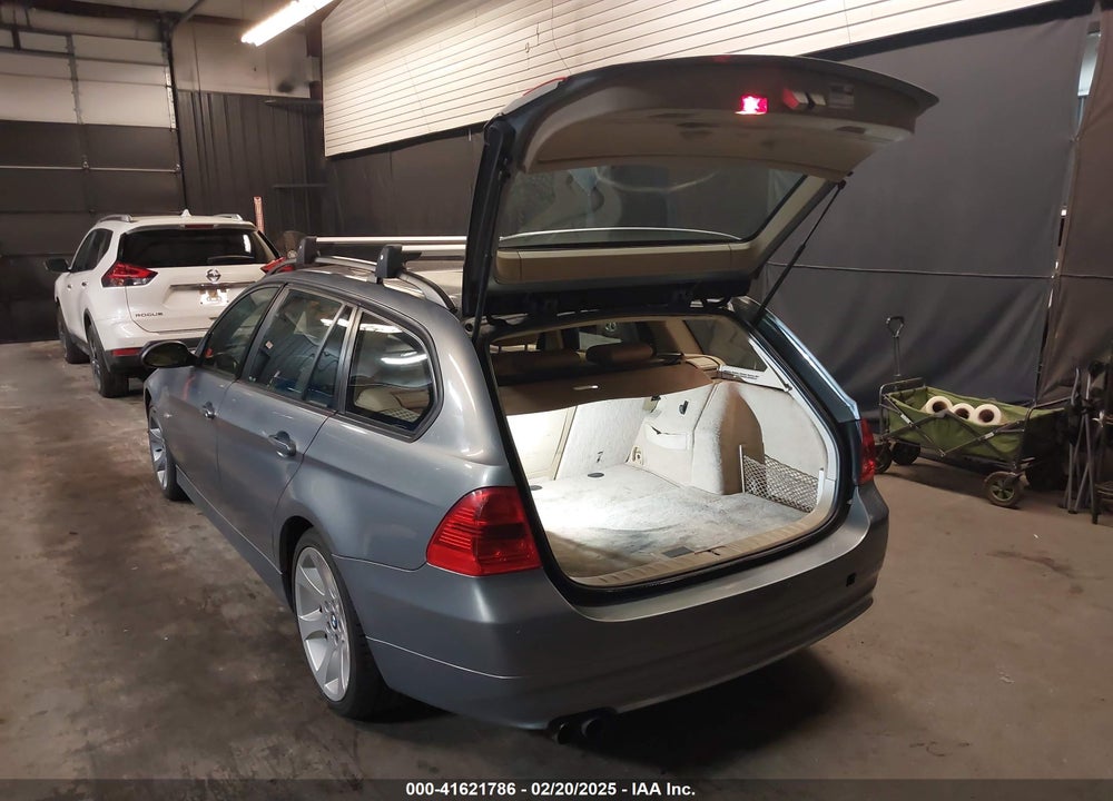 2006 BMW 325XIT VIN: WBAVT13506KW23509