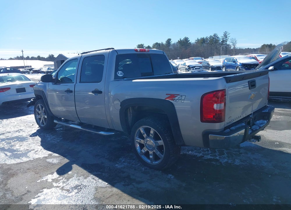 2008 CHEVROLET SILVERADO 1500 LT1 VIN: 2GCEK13M781160347
