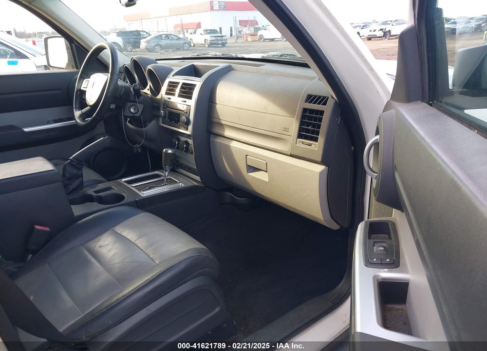 2008 DODGE NITRO SLT/RT VIN: 1D8GT58K68W288772