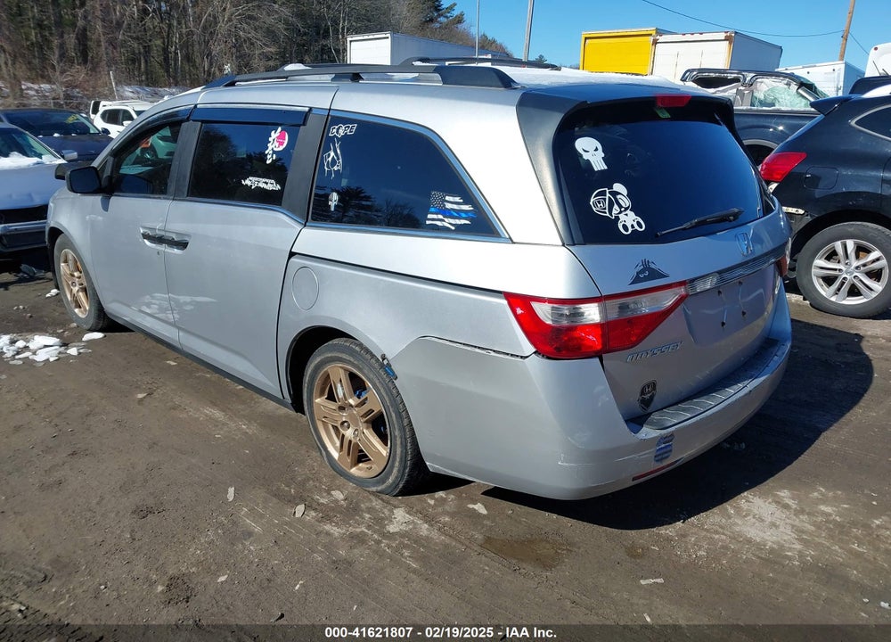 2011 HONDA ODYSSEY LX VIN: 5FNRL5H21BB066661