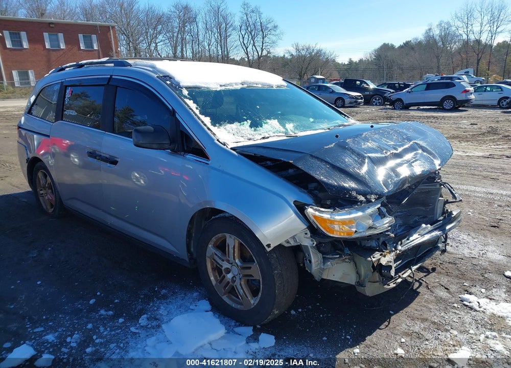 2011 HONDA ODYSSEY LX VIN: 5FNRL5H21BB066661