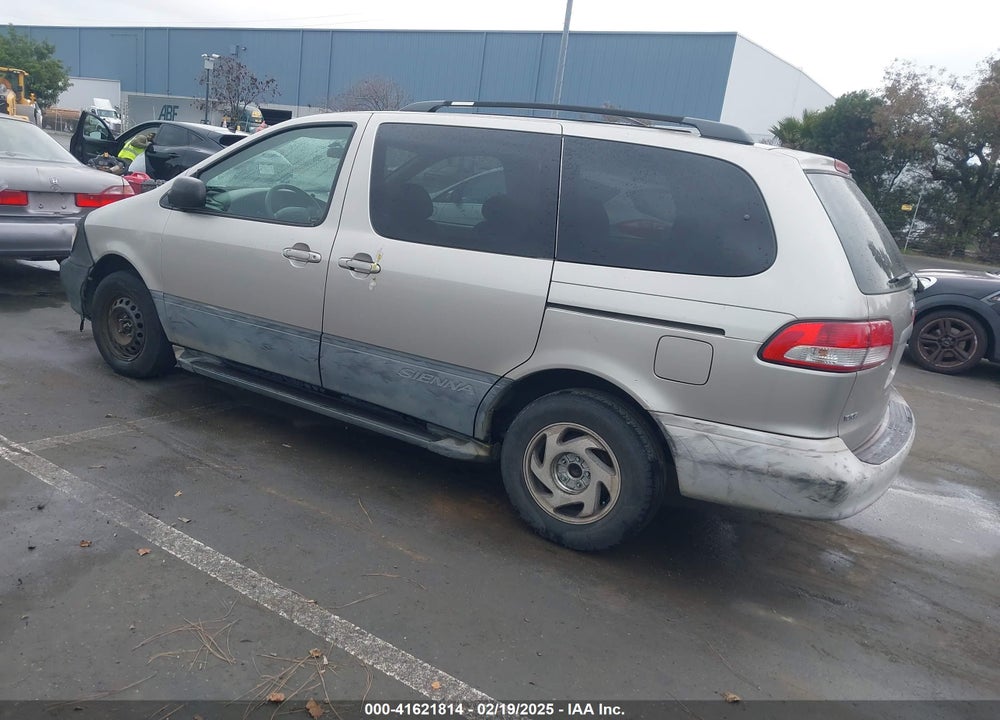 2001 TOYOTA SIENNA LE VIN: 4T3ZF13CX1U346927