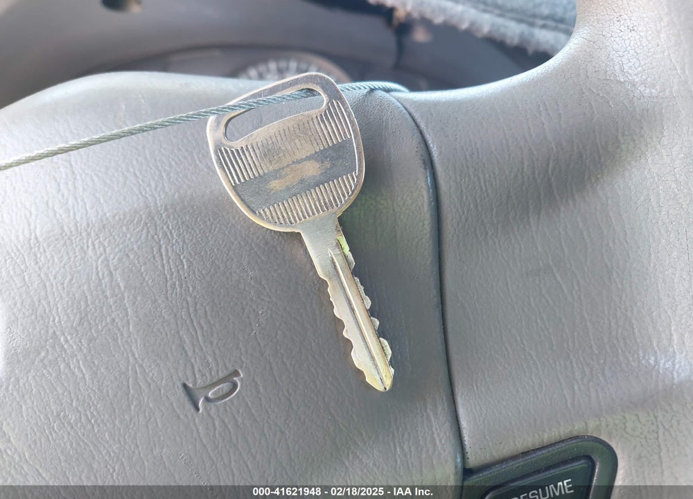 2001 CHEVROLET IMPALA VIN: 2G1WF52E019363087