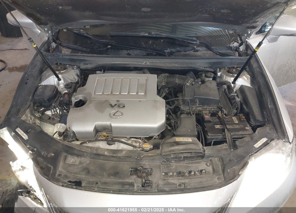 2013 LEXUS ES VIN: JTHBK1GG8D2068700