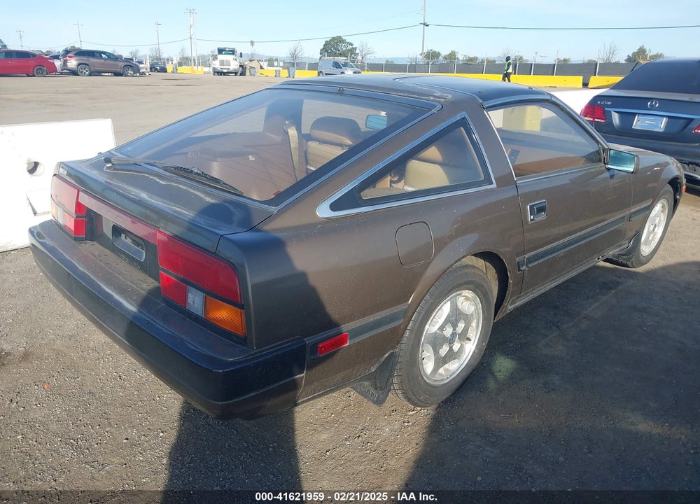 1985 NISSAN 300ZX VIN: JN1HZ14S3FX083680