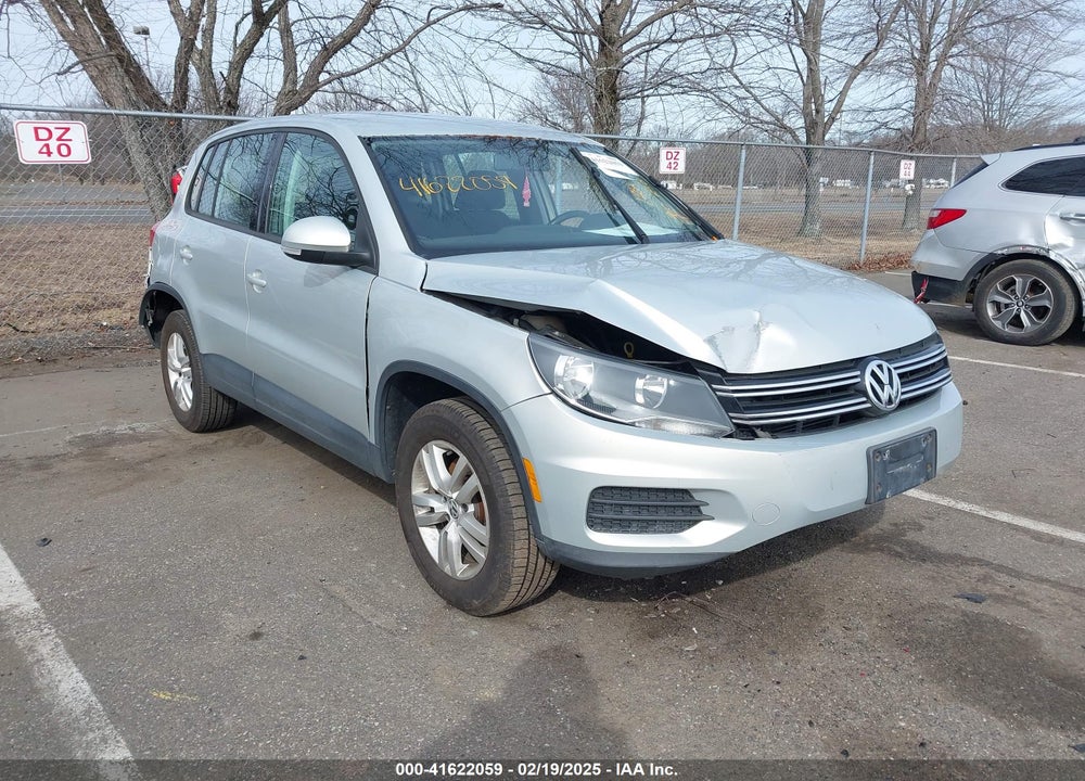 2013 VOLKSWAGEN TIGUAN S VIN: WVGAV3AX9DW620394