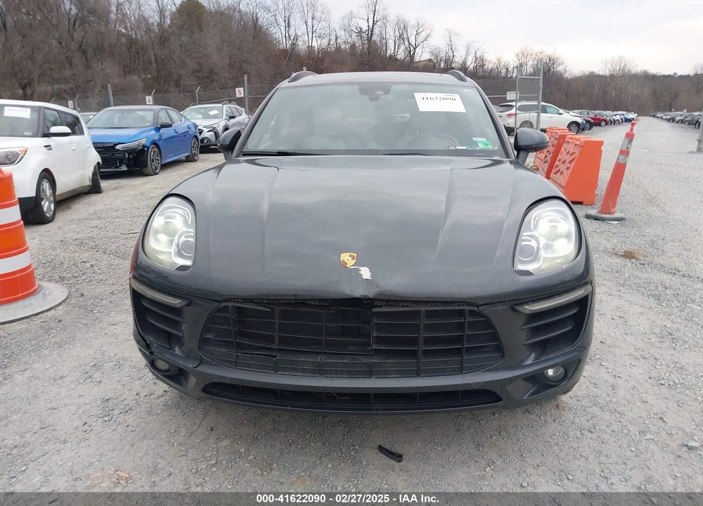 2017 PORSCHE MACAN S VIN: WP1AB2A57HLB11626