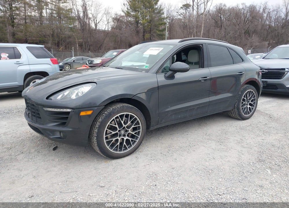 2017 PORSCHE MACAN S VIN: WP1AB2A57HLB11626