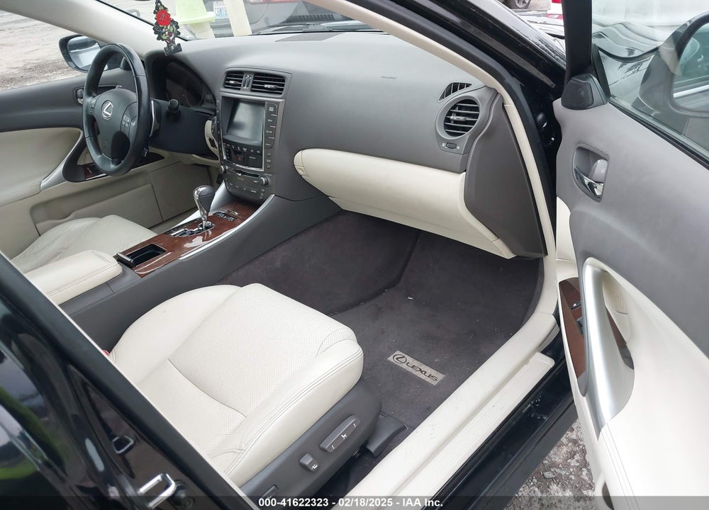 2010 LEXUS IS 250 VIN: JTHCF5C25A5040762