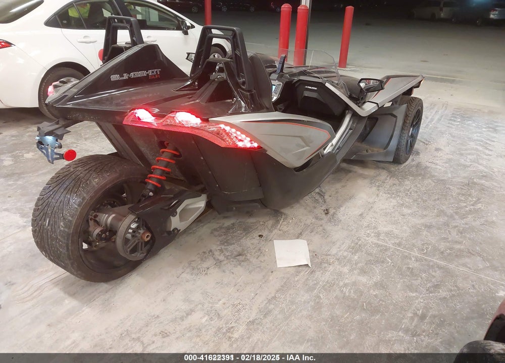 2017 POLARIS SLINGSHOT SLR VIN: 57XAARFA1H8120416
