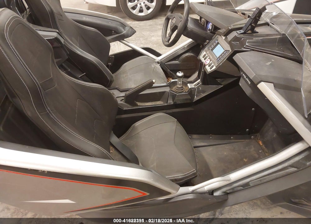 2017 POLARIS SLINGSHOT SLR VIN: 57XAARFA1H8120416