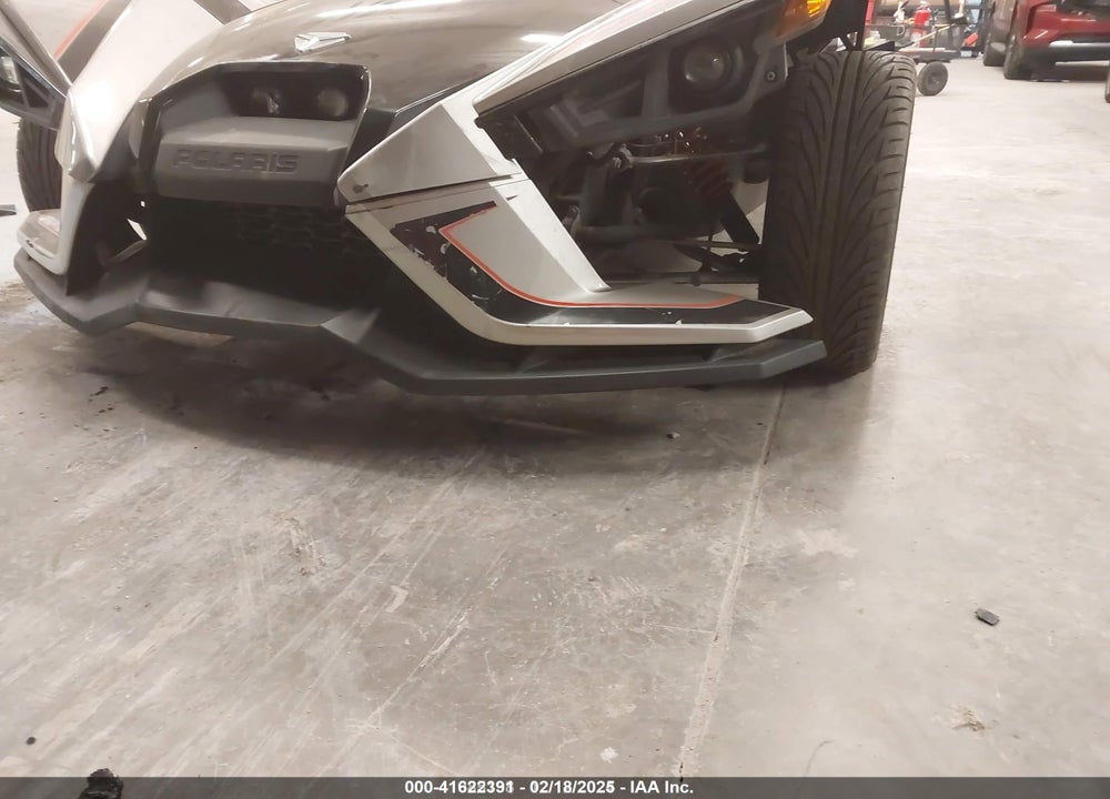 2017 POLARIS SLINGSHOT SLR VIN: 57XAARFA1H8120416