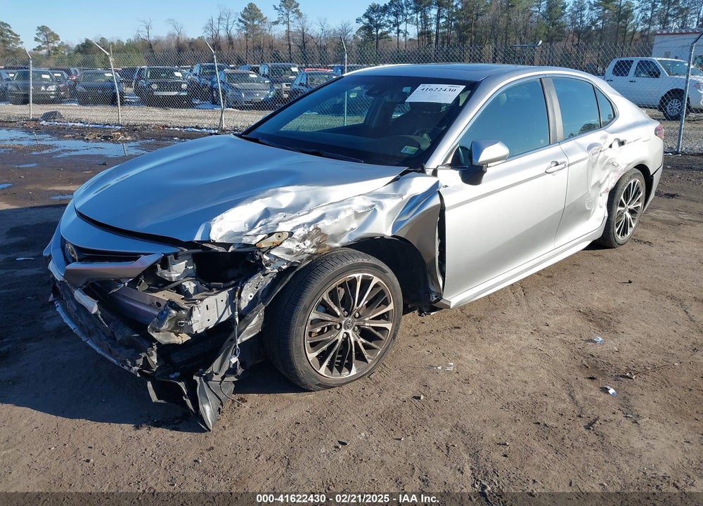 2018 TOYOTA CAMRY VIN: 4T1B11HK9JU624922