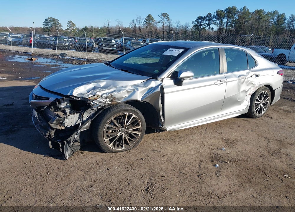2018 TOYOTA CAMRY VIN: 4T1B11HK9JU624922