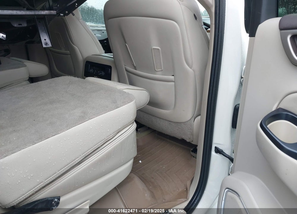 2015 GMC YUKON VIN: 1GKS1CKJ9FR552456