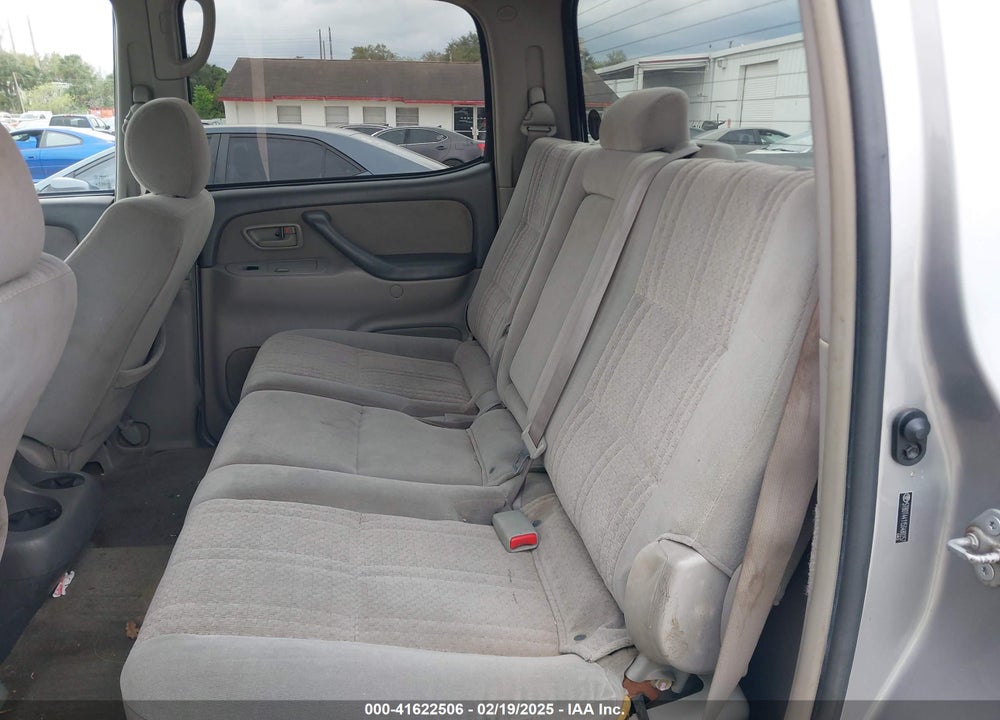 2005 TOYOTA TUNDRA VIN: 5TBDT44115S480257