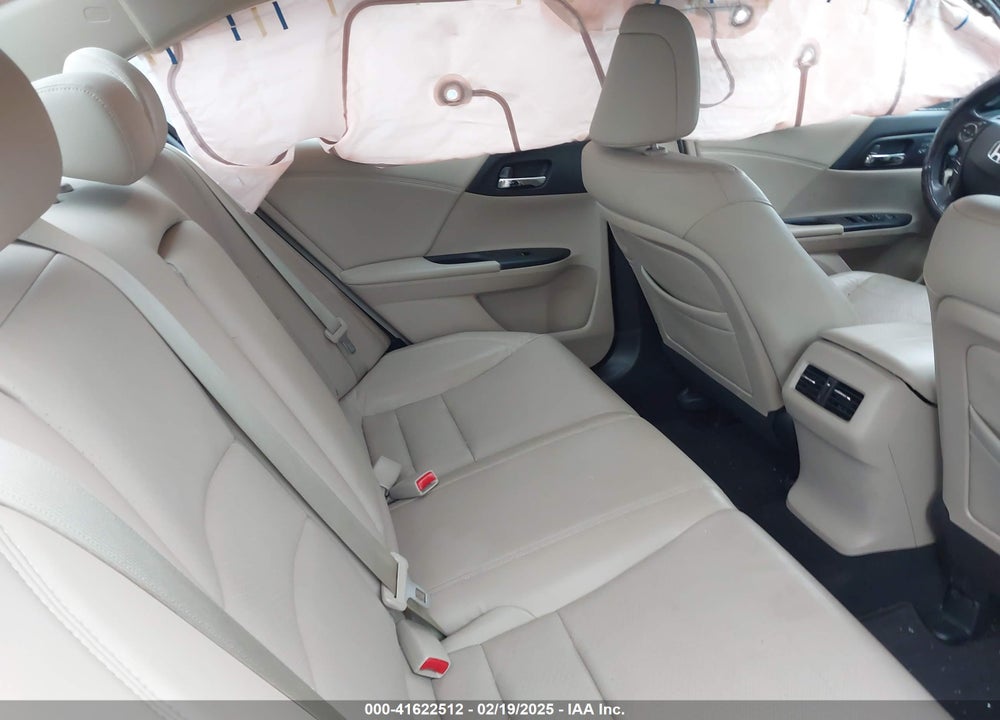 2014 HONDA ACCORD VIN: 1HGCR3F82EA003440
