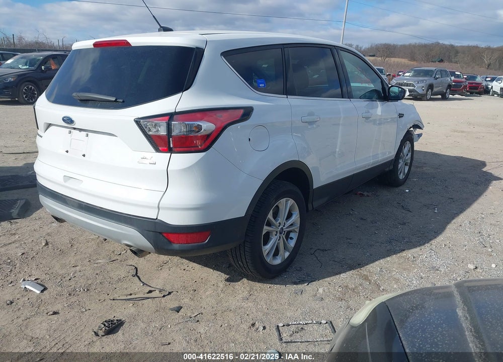 2017 FORD ESCAPE SE VIN: 1FMCU9GD0HUC36663