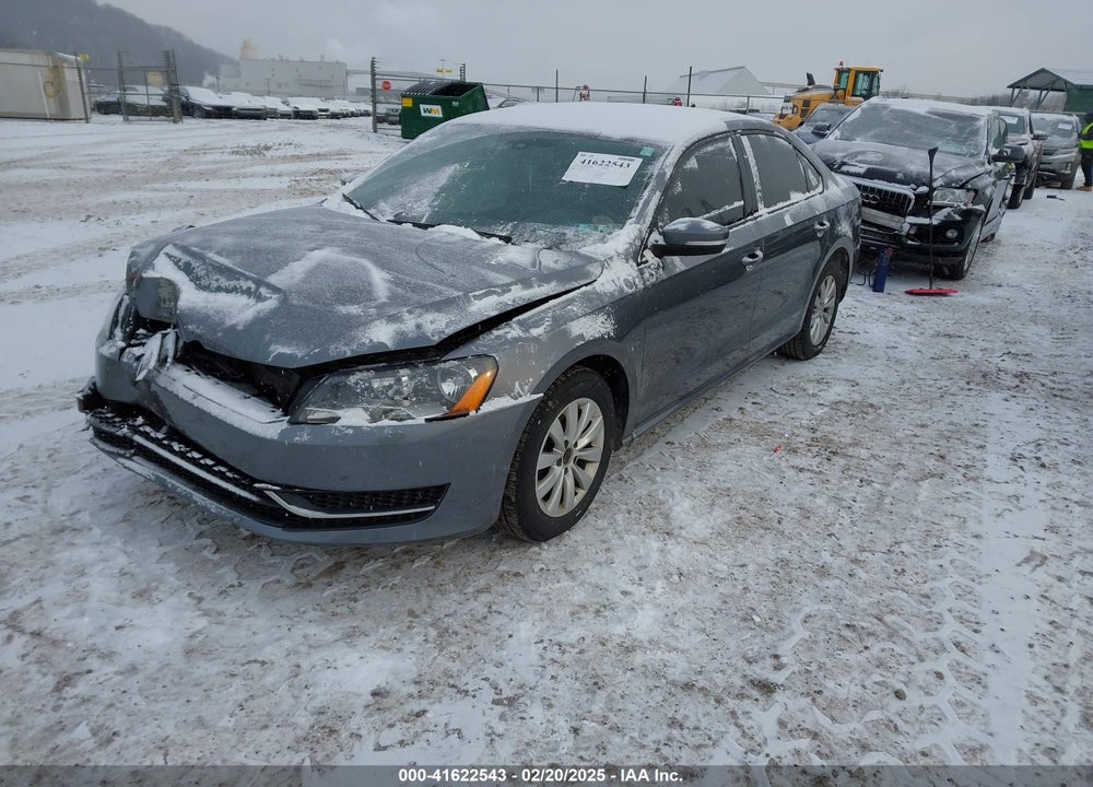 2015 VOLKSWAGEN PASSAT VIN: 1VWAT7A36FC020223