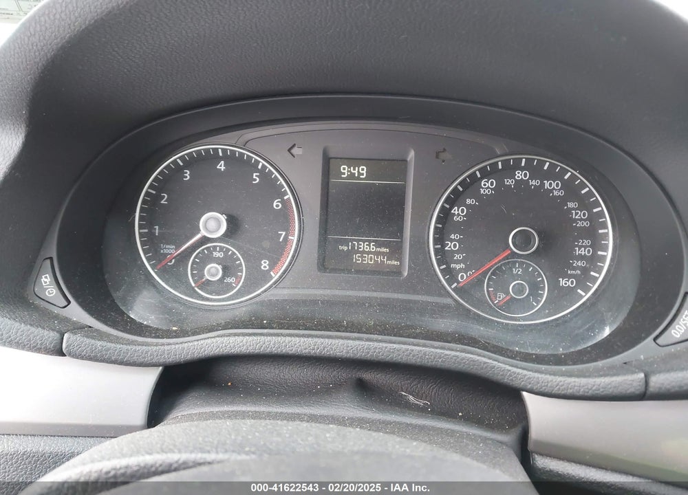 2015 VOLKSWAGEN PASSAT VIN: 1VWAT7A36FC020223
