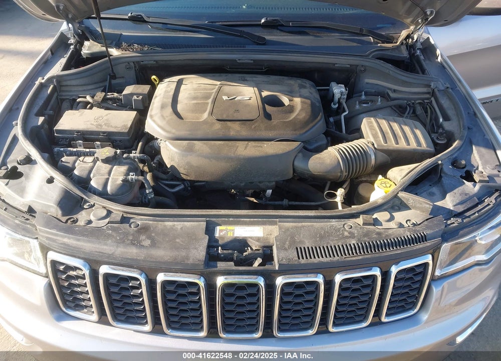 2019 JEEP GRAND CHEROKEE LAREDO E 4X4 VIN: 1C4RJFAG4KC589607