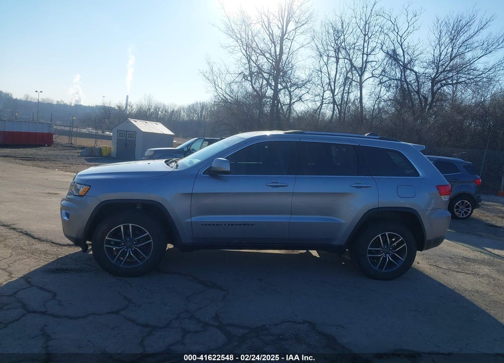 2019 JEEP GRAND CHEROKEE LAREDO E 4X4 VIN: 1C4RJFAG4KC589607