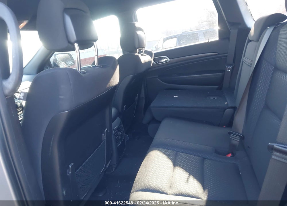 2019 JEEP GRAND CHEROKEE LAREDO E 4X4 VIN: 1C4RJFAG4KC589607