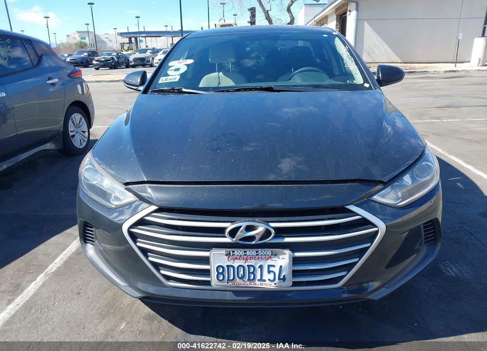 2018 HYUNDAI ELANTRA SEL VIN: 5NPD84LF5JH329539