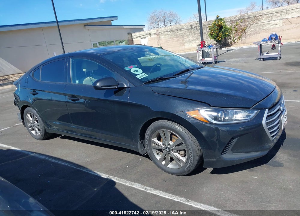 2018 HYUNDAI ELANTRA SEL VIN: 5NPD84LF5JH329539