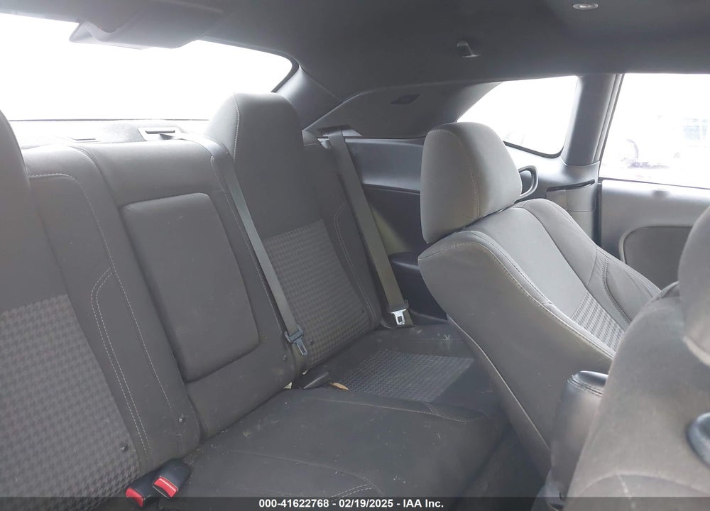 2016 DODGE CHALLENGER SXT VIN: 2C3CDZAG6GH323237