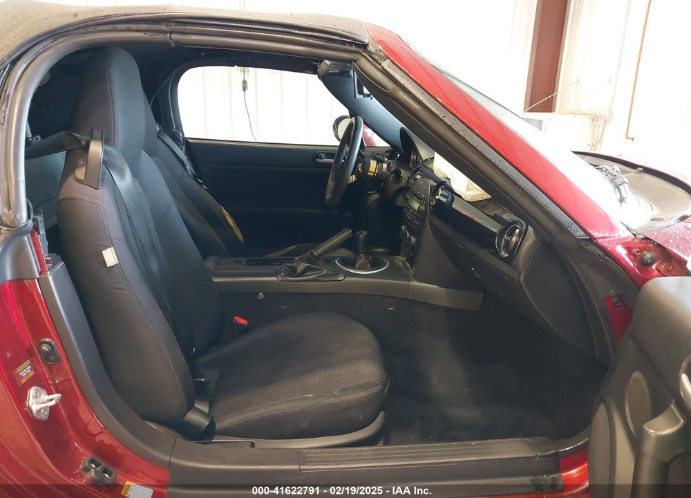 2007 MAZDA MX-5 MIATA VIN: JM1NC25F970132299