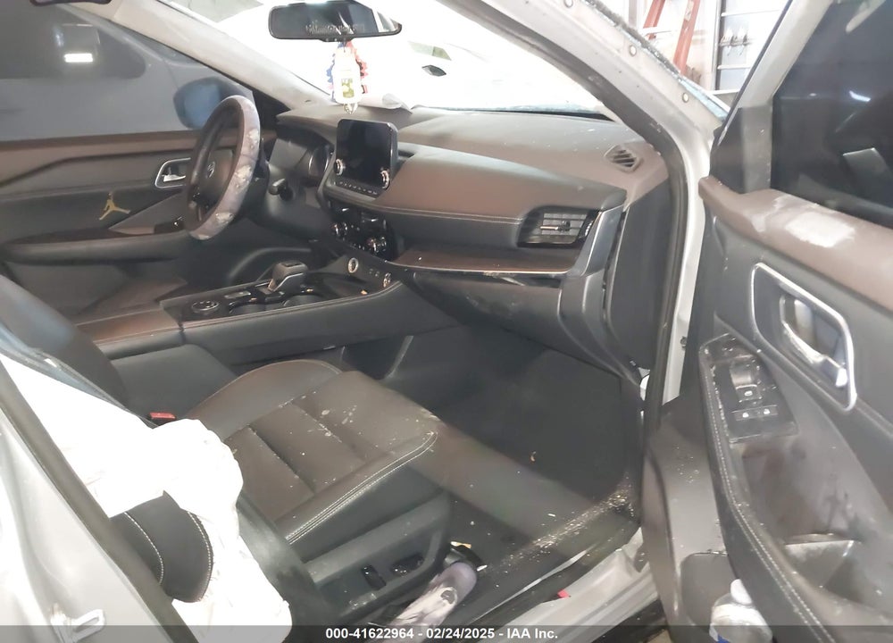 2021 NISSAN ROGUE VIN: 5N1AT3CB0MC725429