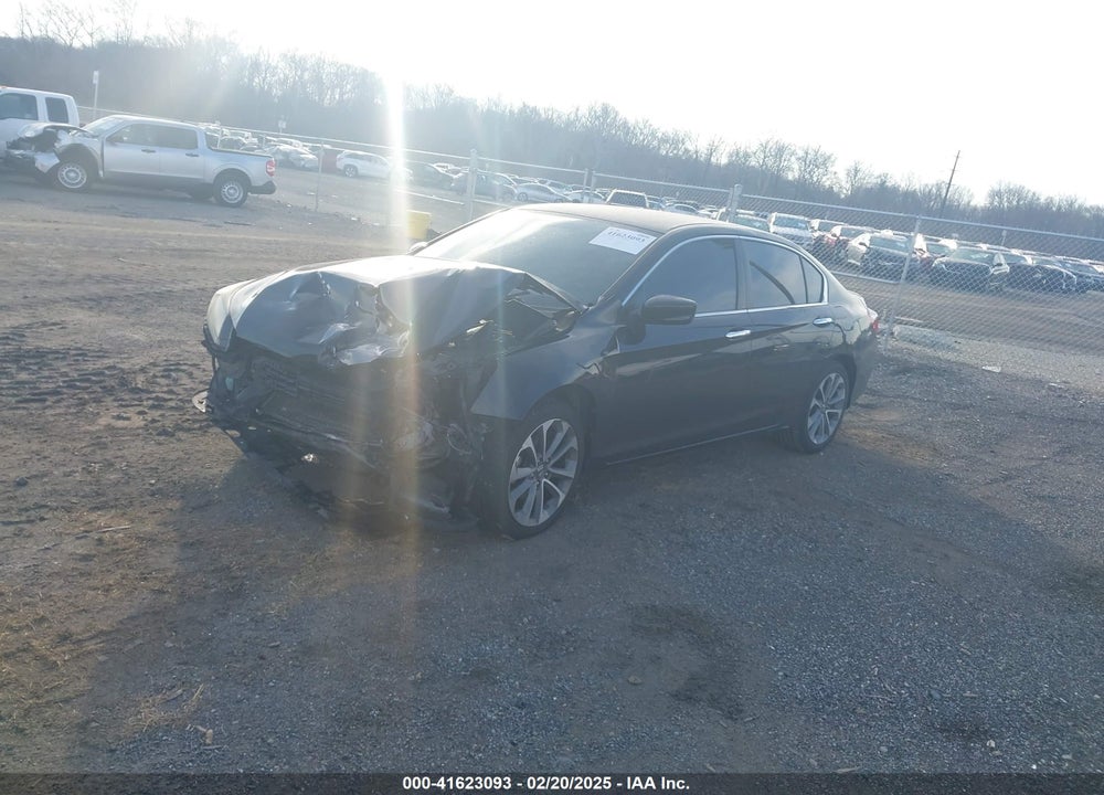 2014 HONDA ACCORD VIN: 1HGCR2F52EA243247