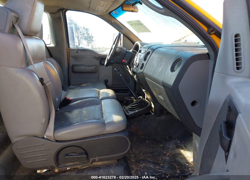2005 FORD F-150 STX/XL/XLT VIN: 1FTRF12285NB51754