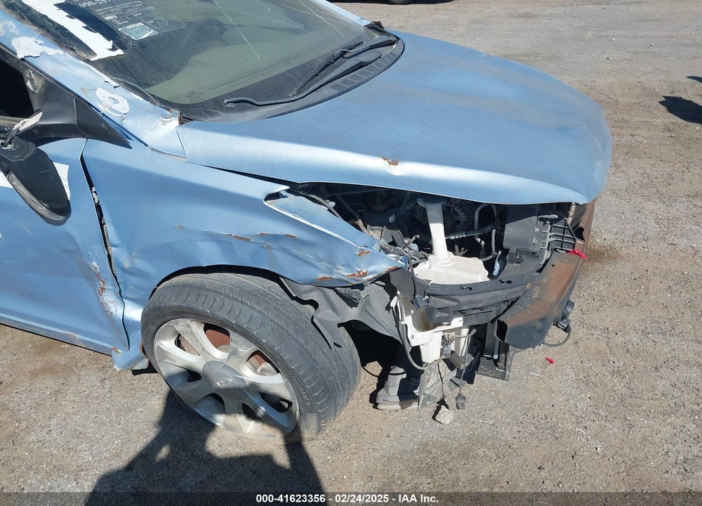 2013 HYUNDAI ELANTRA VIN: KMHDH4AE3DU671619