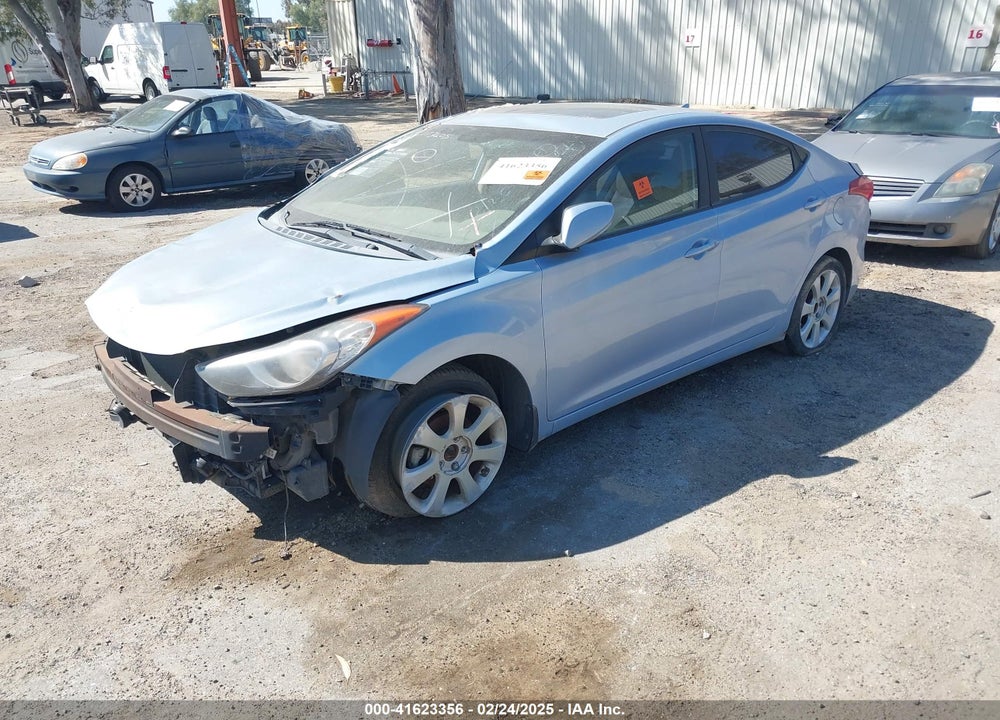 2013 HYUNDAI ELANTRA VIN: KMHDH4AE3DU671619