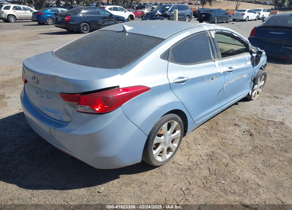 2013 HYUNDAI ELANTRA VIN: KMHDH4AE3DU671619