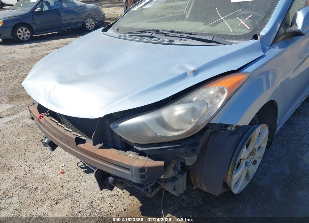 2013 HYUNDAI ELANTRA VIN: KMHDH4AE3DU671619