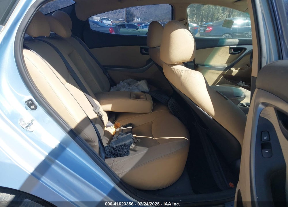2013 HYUNDAI ELANTRA VIN: KMHDH4AE3DU671619