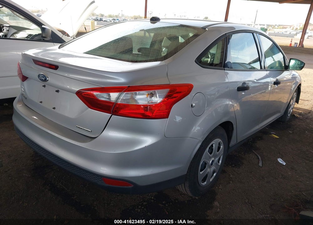 2013 FORD FOCUS VIN: 1FADP3E21DL164408