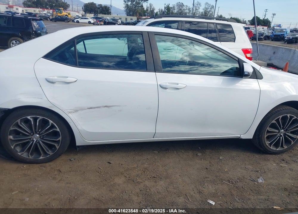 2015 TOYOTA COROLLA VIN: 5YFBURHE0FP320225