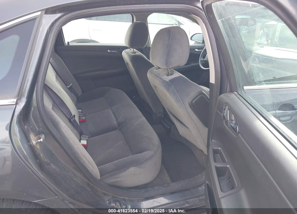 2011 CHEVROLET IMPALA LT VIN: 2G1WG5EK0B1170131