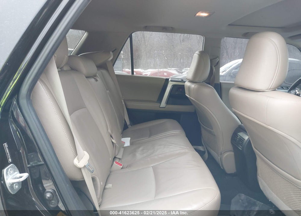 2011 TOYOTA 4RUNNER LIMITED V6 VIN: JTEZU5JR5B5015956