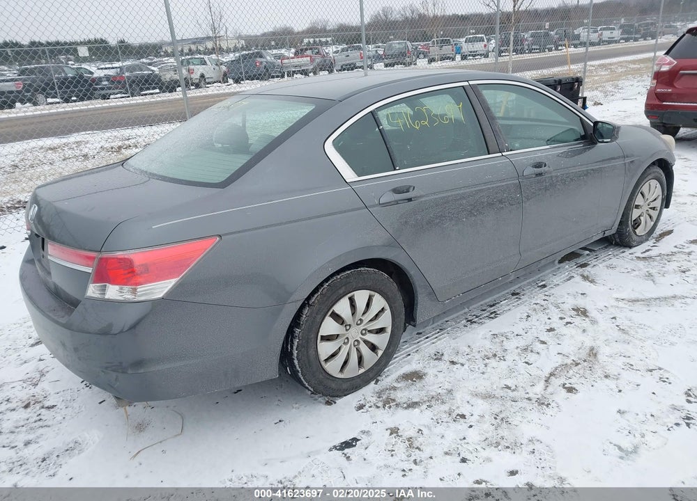 2011 HONDA ACCORD VIN: 1HGCP2F31BA047655