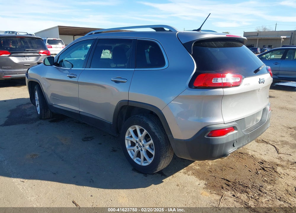 2016 JEEP CHEROKEE LATITUDE VIN: 1C4PJLCB4GW290583