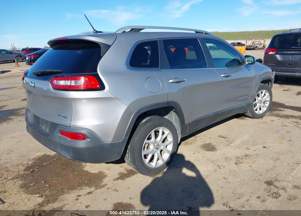 2016 JEEP CHEROKEE LATITUDE VIN: 1C4PJLCB4GW290583